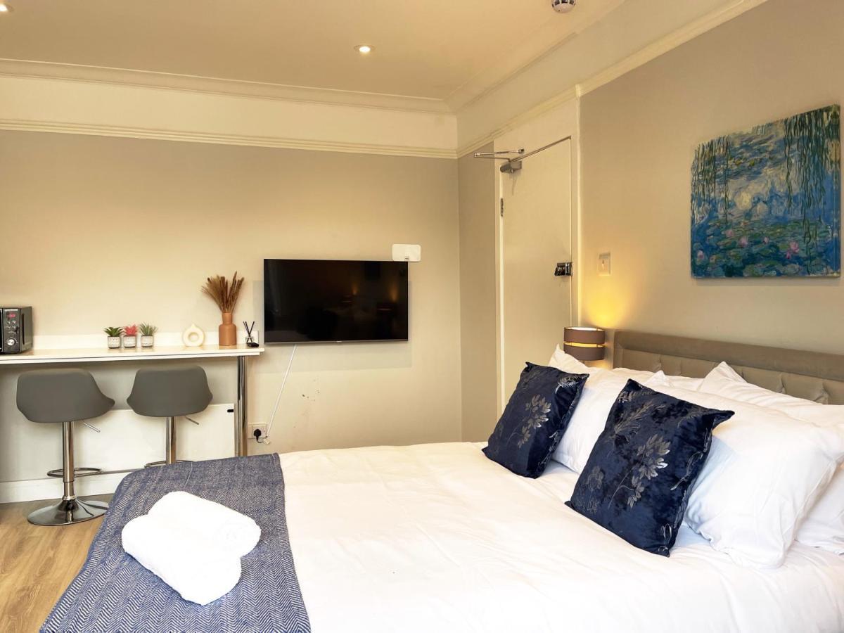Bella'S Place Near Wembley Stadium London Bagian luar foto